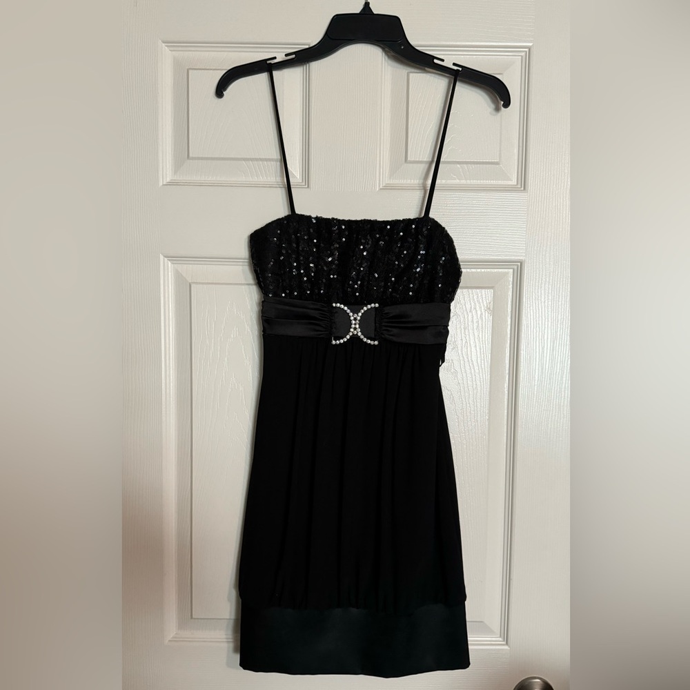 Black Dress Size: Small